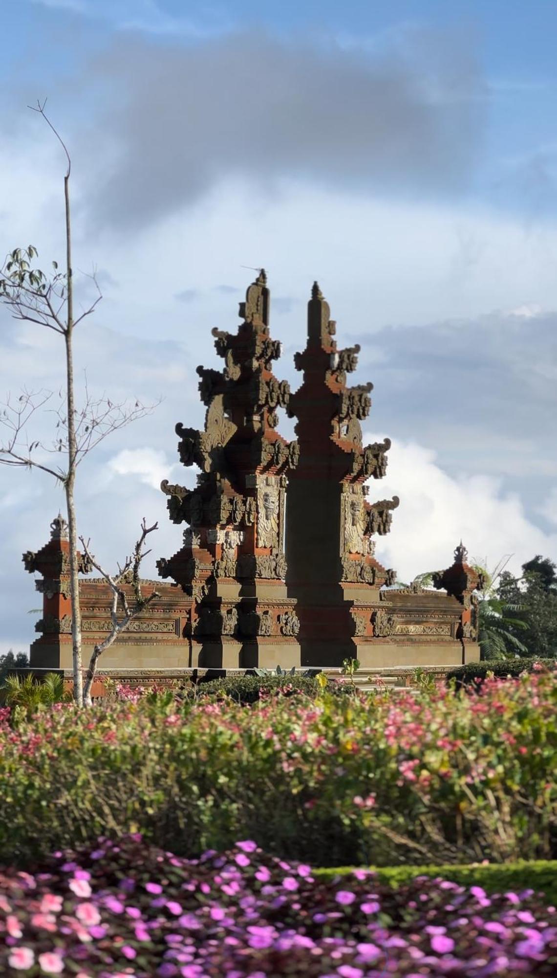 The Blooms Villas Bedugul  Exterior photo